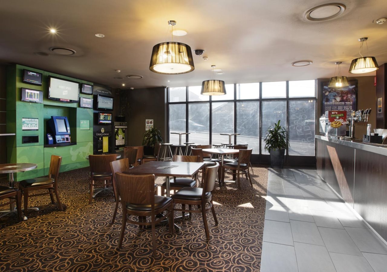 Photo - Nightcap at Pymble Hotel