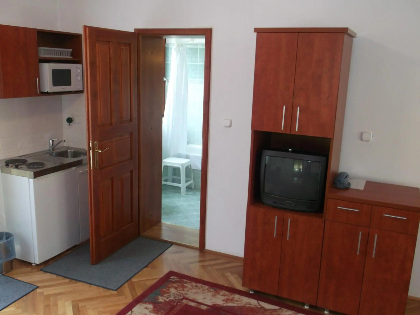 Photo - HELIOS Hotel Apartments
