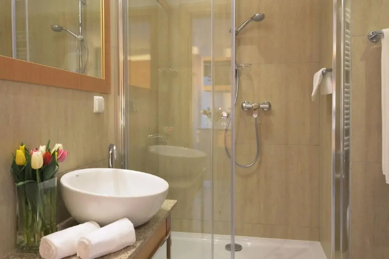 Photo - Marina Club Hotel
