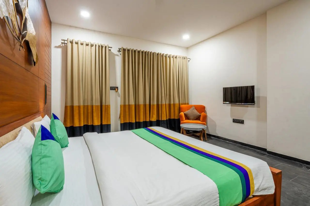 Photo - Treebo Premium The Memoir, Ramdaspeth