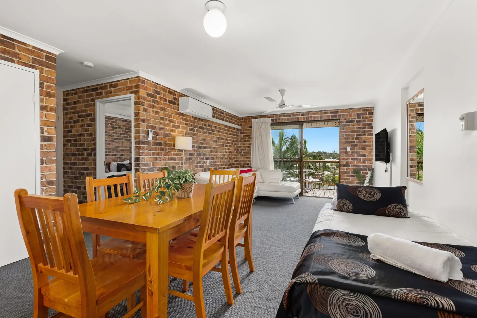 Photo - Toowong Villas