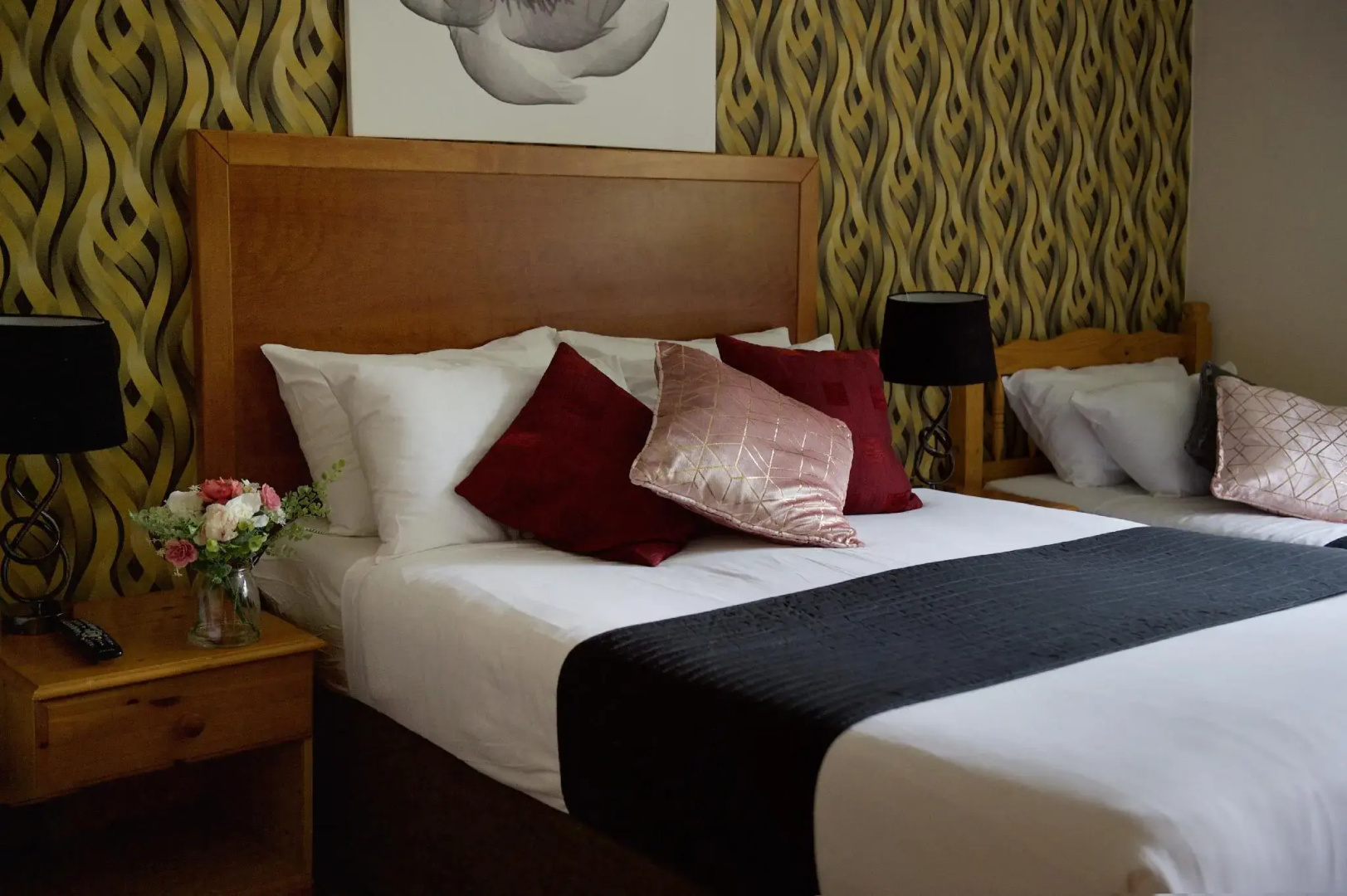 Photo - Little Foxes Hotel & Gatwick Airport Parking
