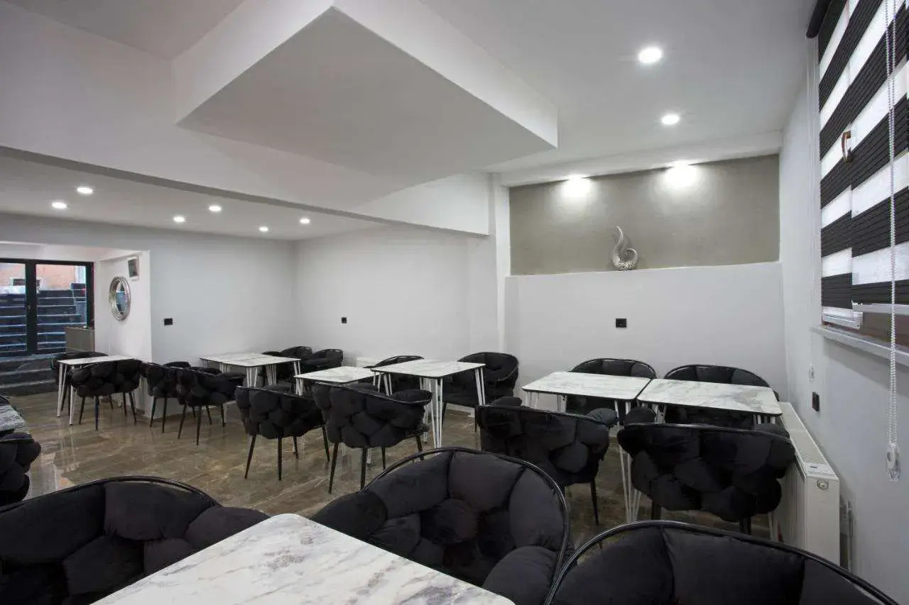 Photo - Carvan Hotel