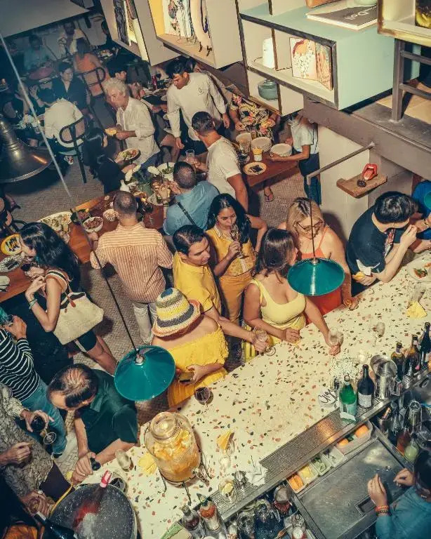 Photo - Sacha's Hotel Uno