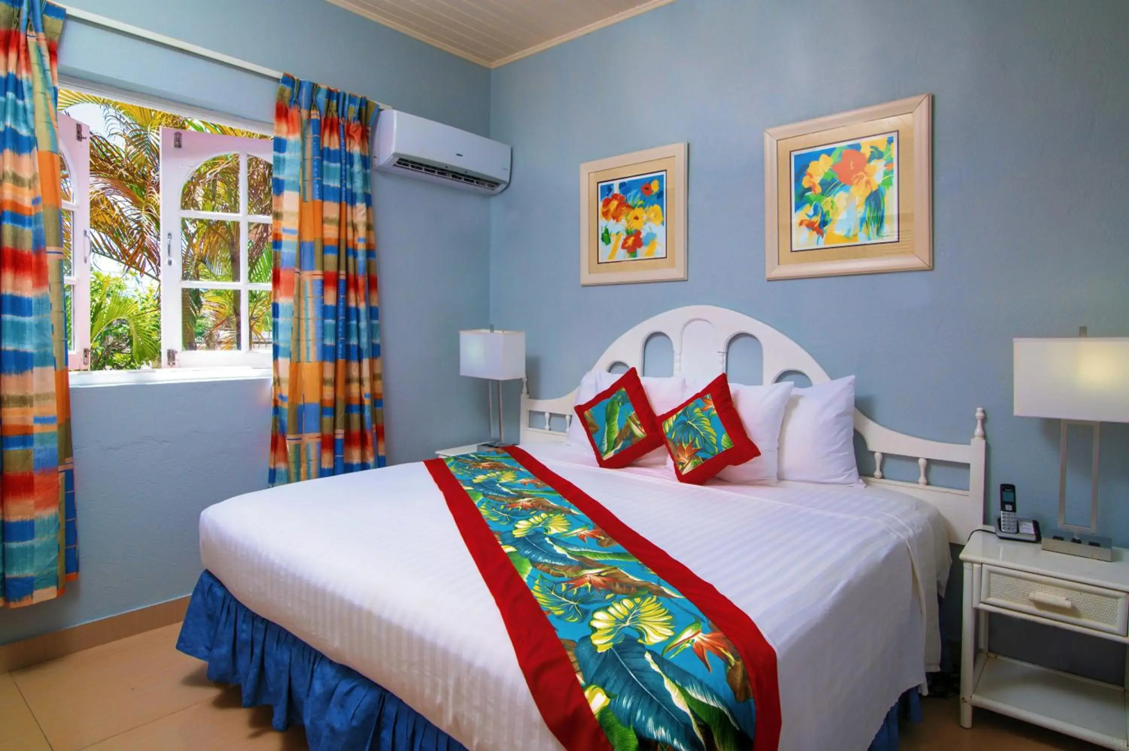 Photo - Dover Beach Hotel