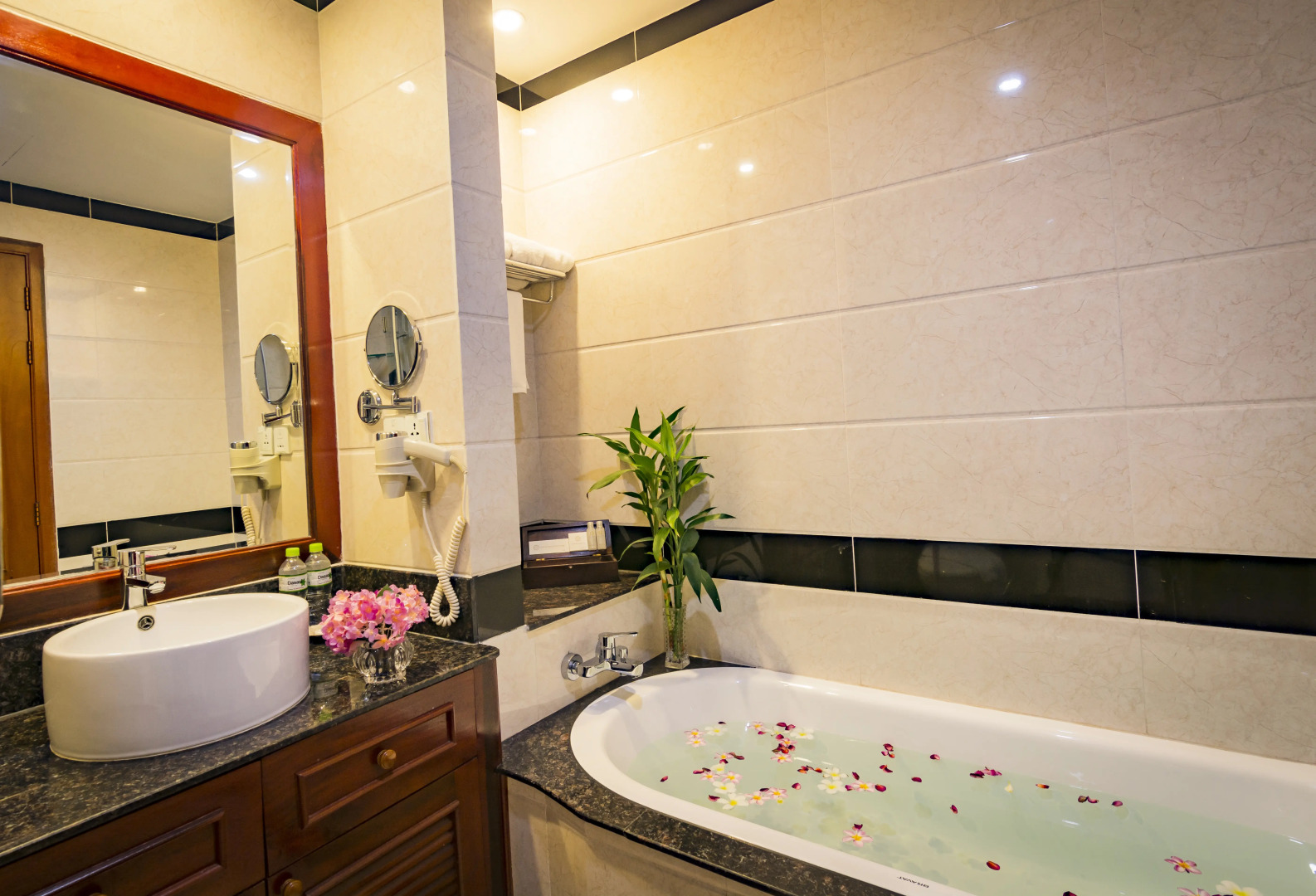 Foto - Phnom Penh Katari Hotel