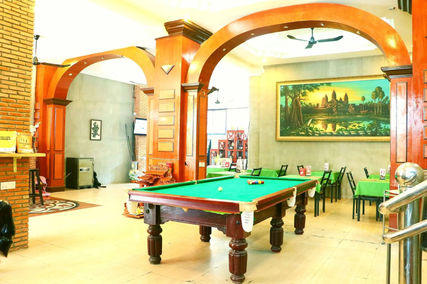 Photo - Best Central Point Hotel