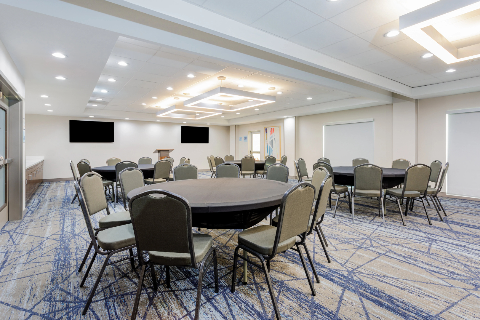 Foto - Holiday Inn Express & Suites Tampa Stadium – Airport Area by IHG