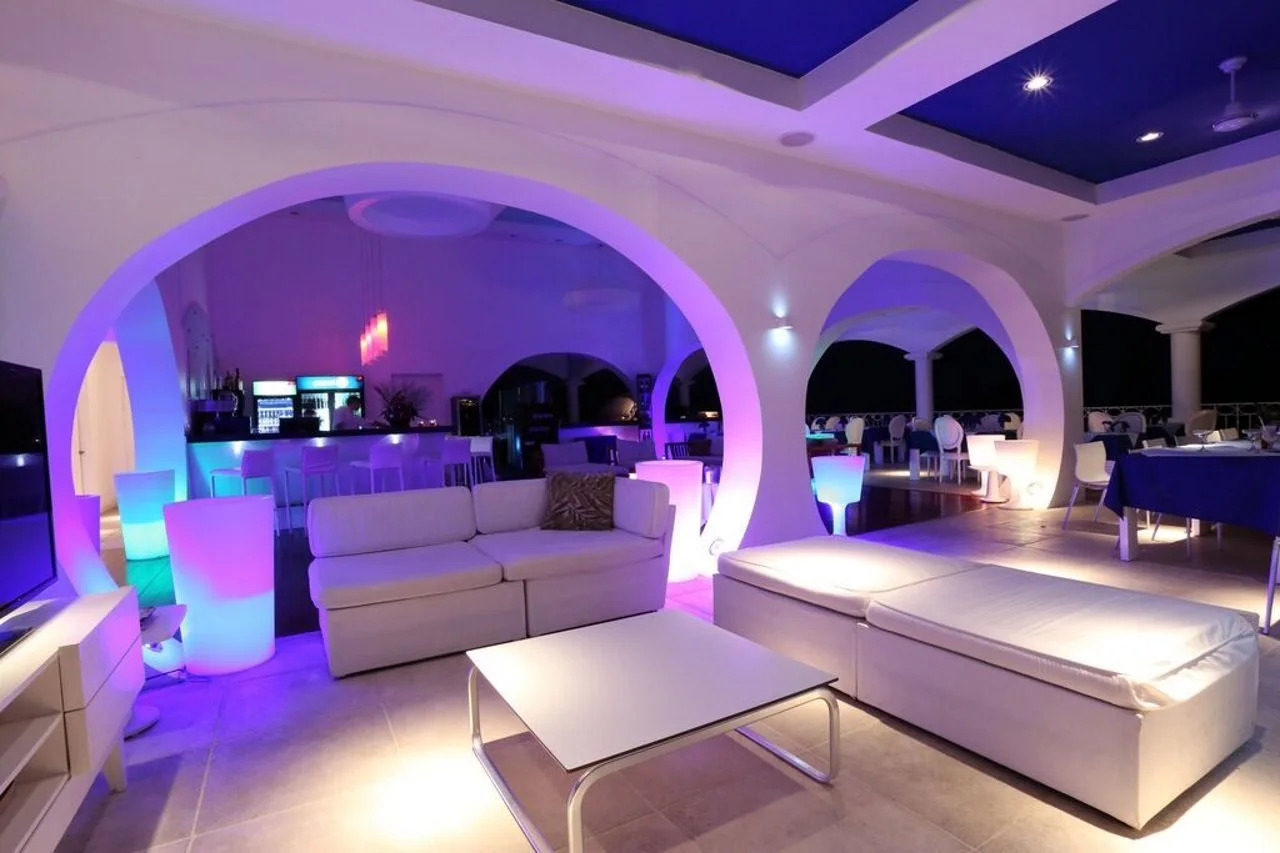 Photo - Shana by the Beach Manuel Antonio