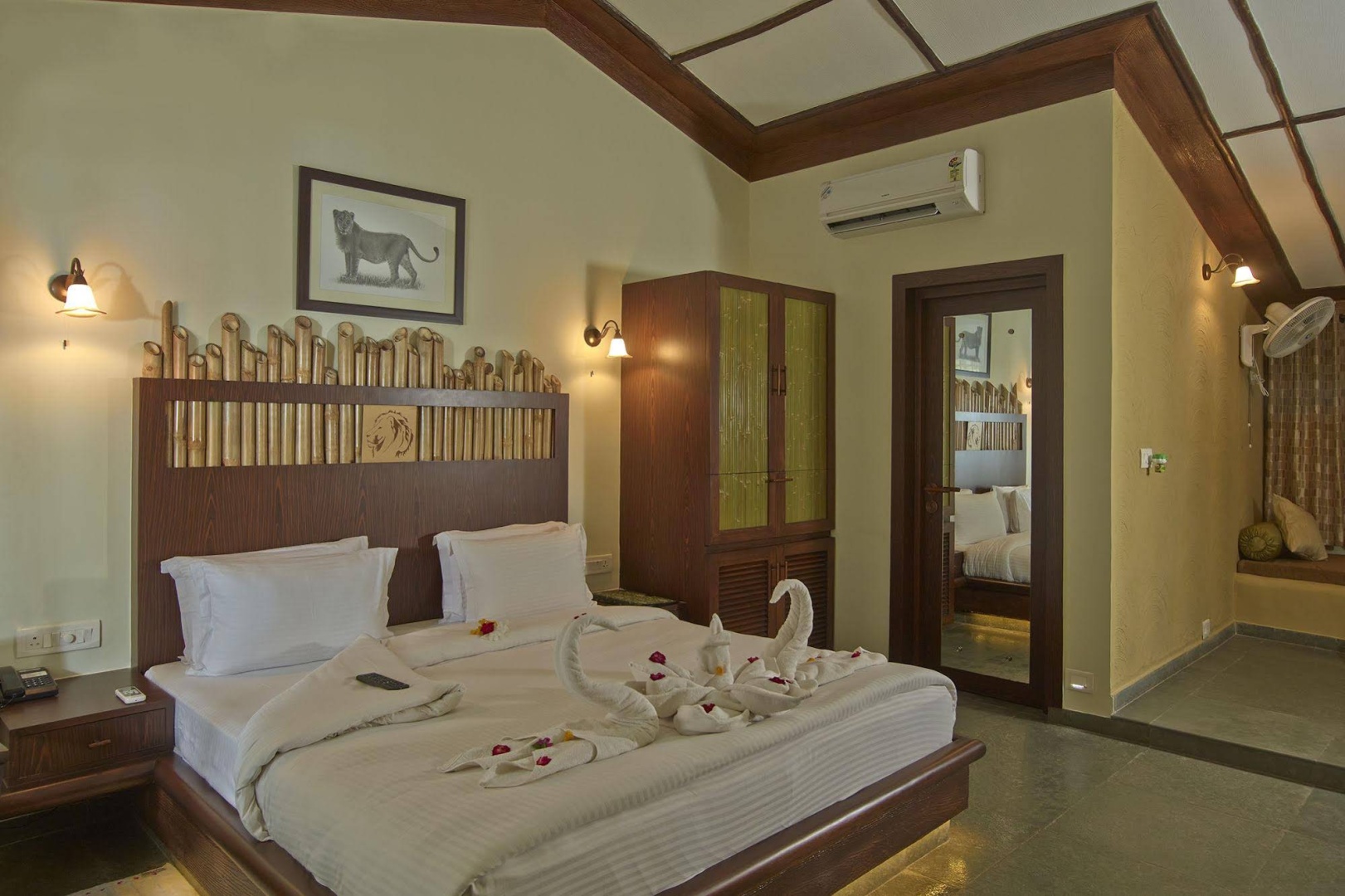 Asiatic Lion Lodge