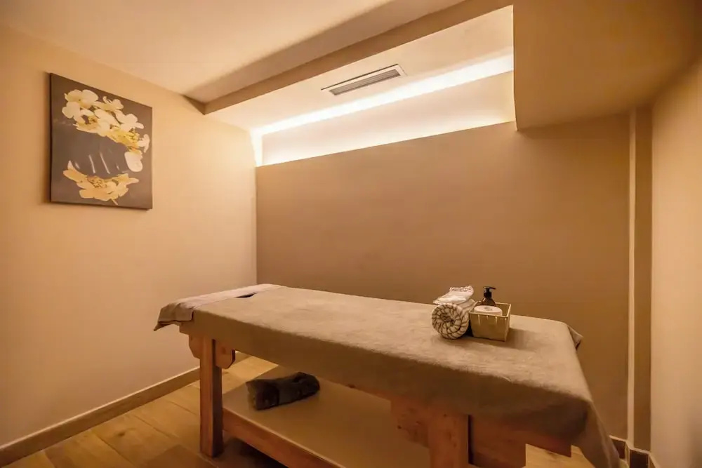 Photo - Alexander The Great Resort & Spa