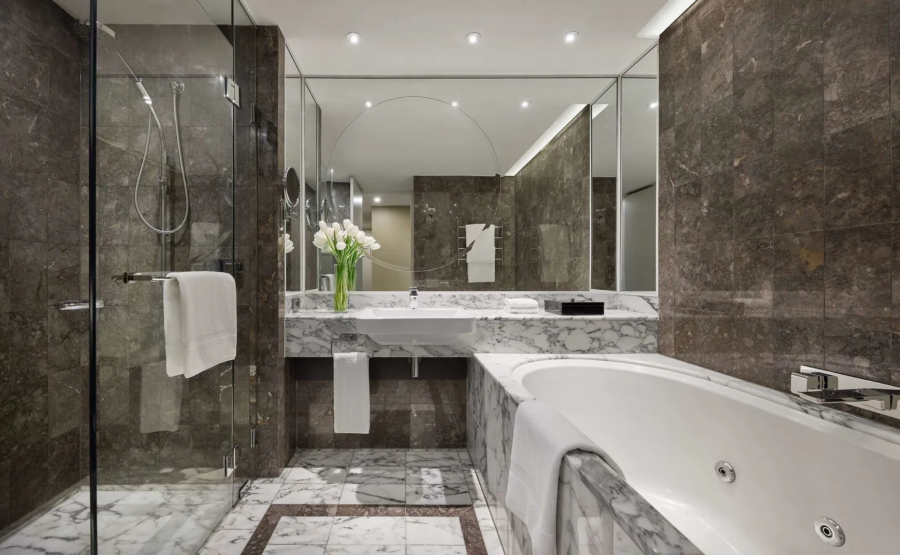 Photo - Grand Hyatt Melbourne