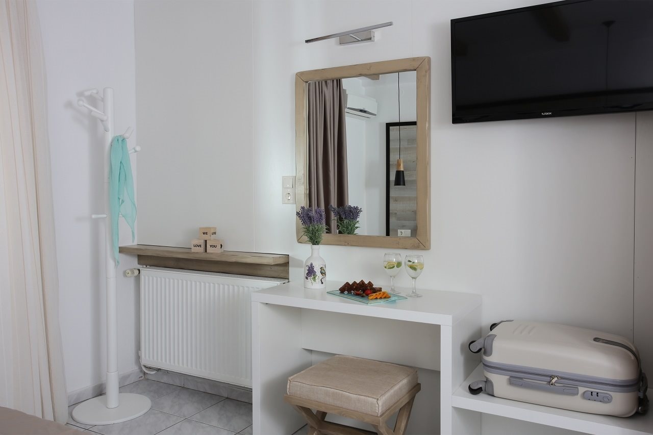 Anny Residences & Suites