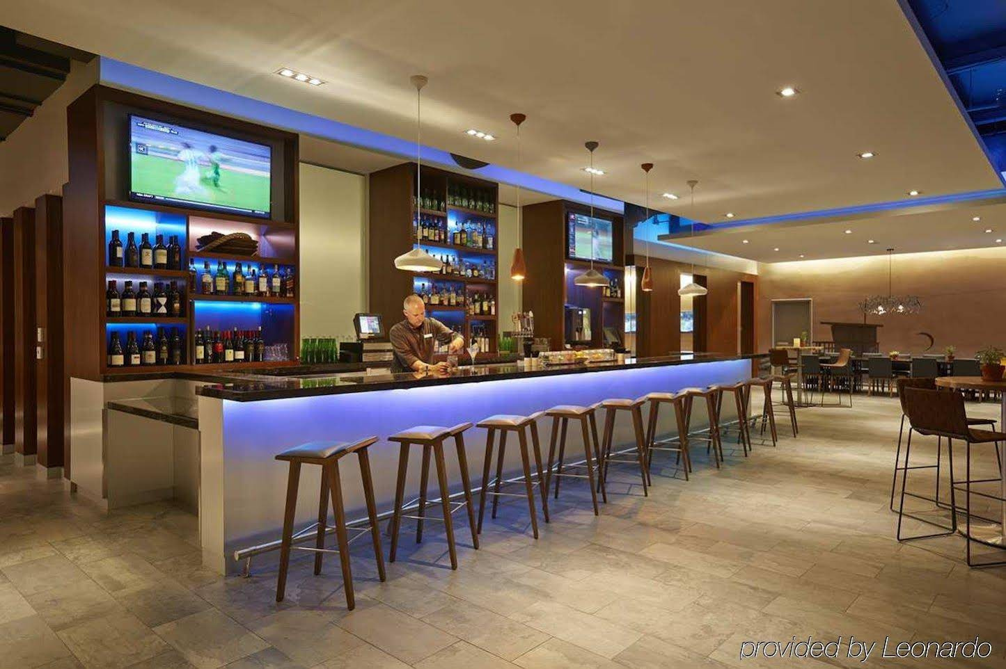 Photo - Hotel MDR Marina del Rey - a DoubleTree by Hilton