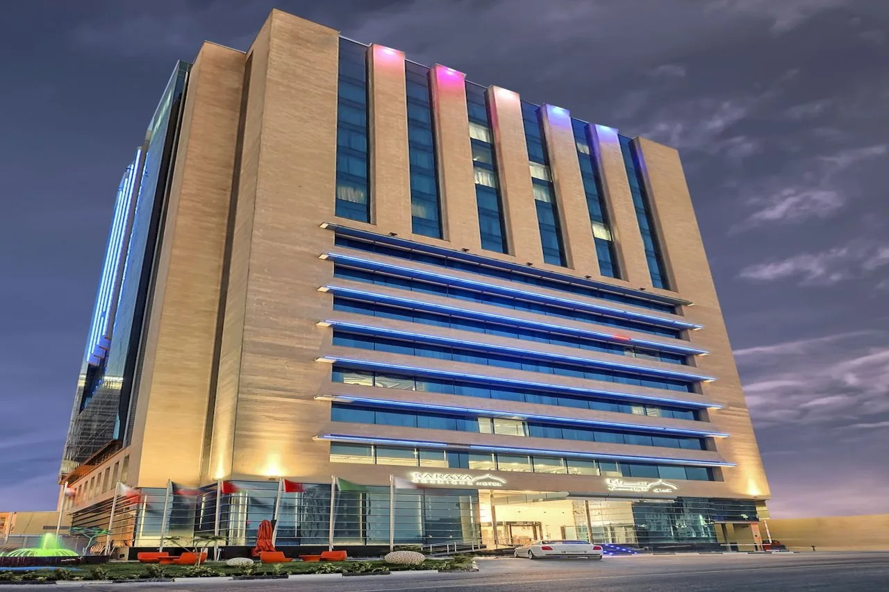 Photo - Saraya Corniche Hotel