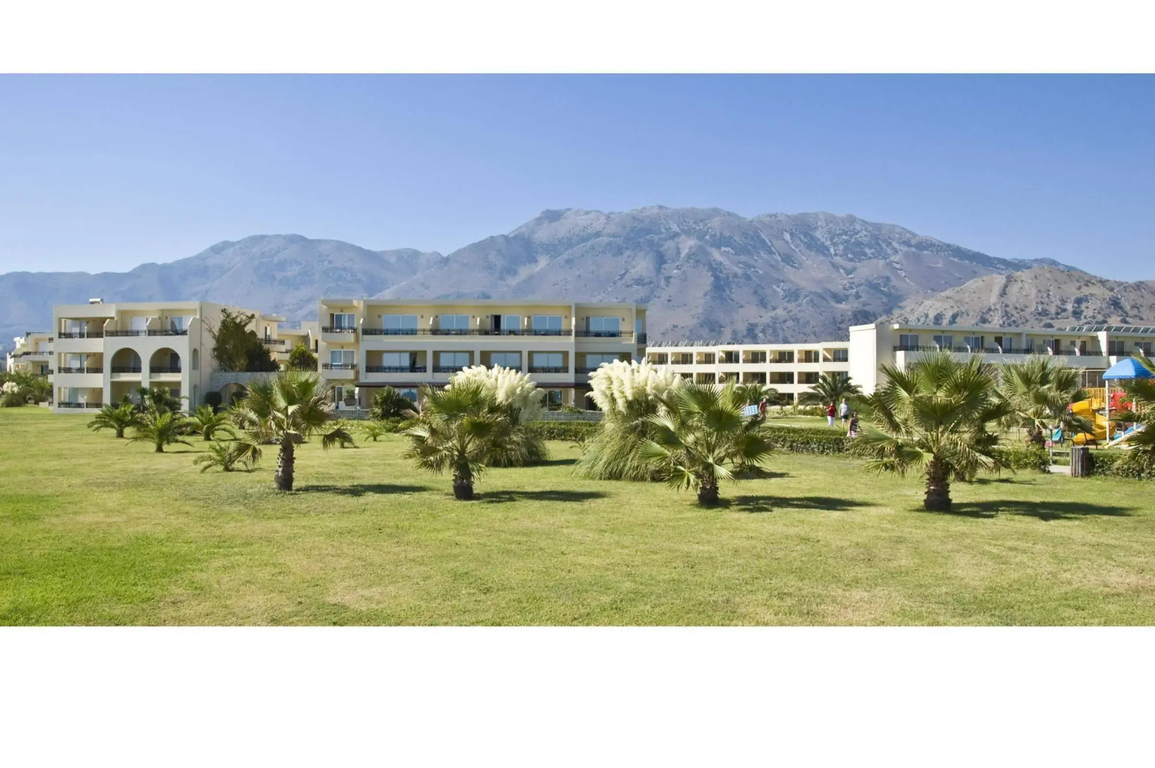 Photo - Vantaris Palace