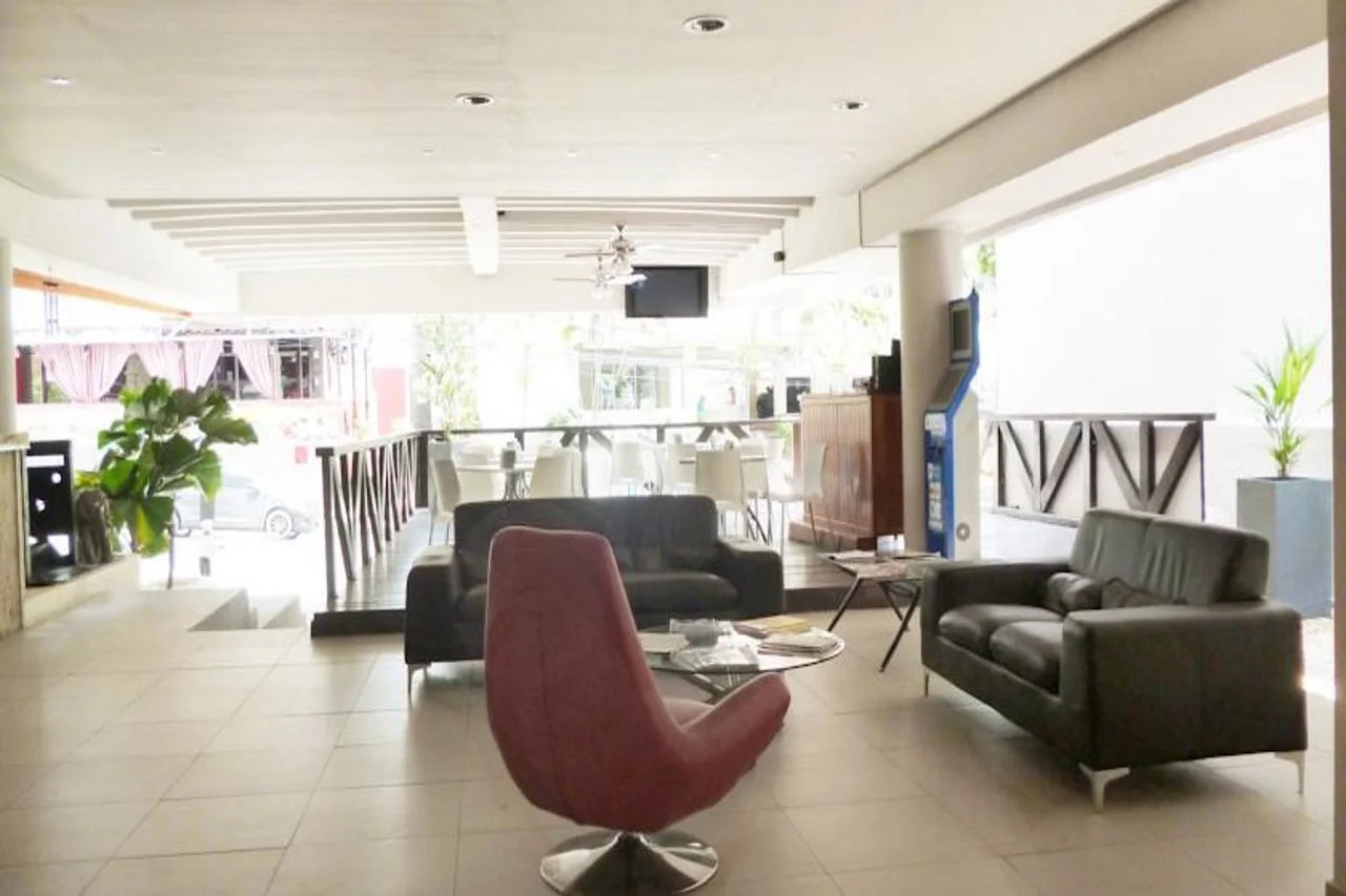 Foto - Hotel Tower House Suites