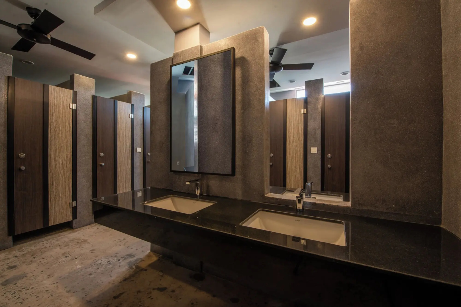 Photo - The Twizt Lifestyle Hostel & Hotel