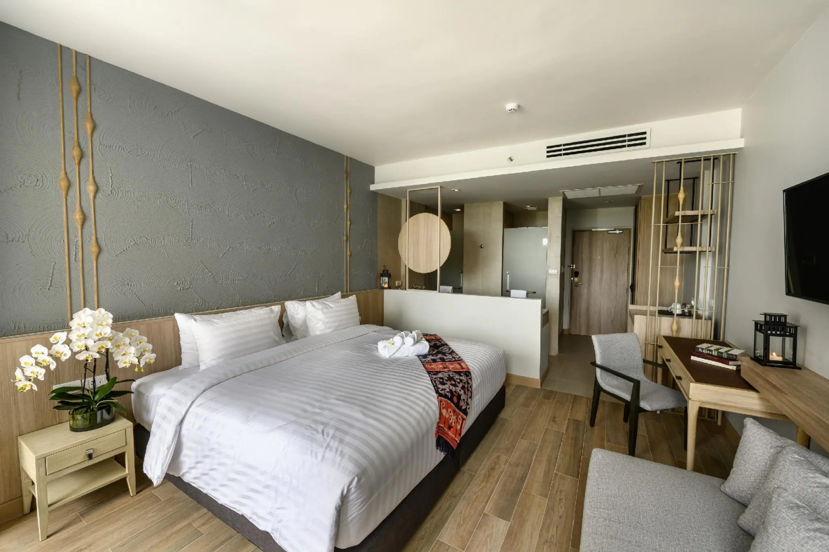 ISANOOK RESORT & SUITES HUA HIN