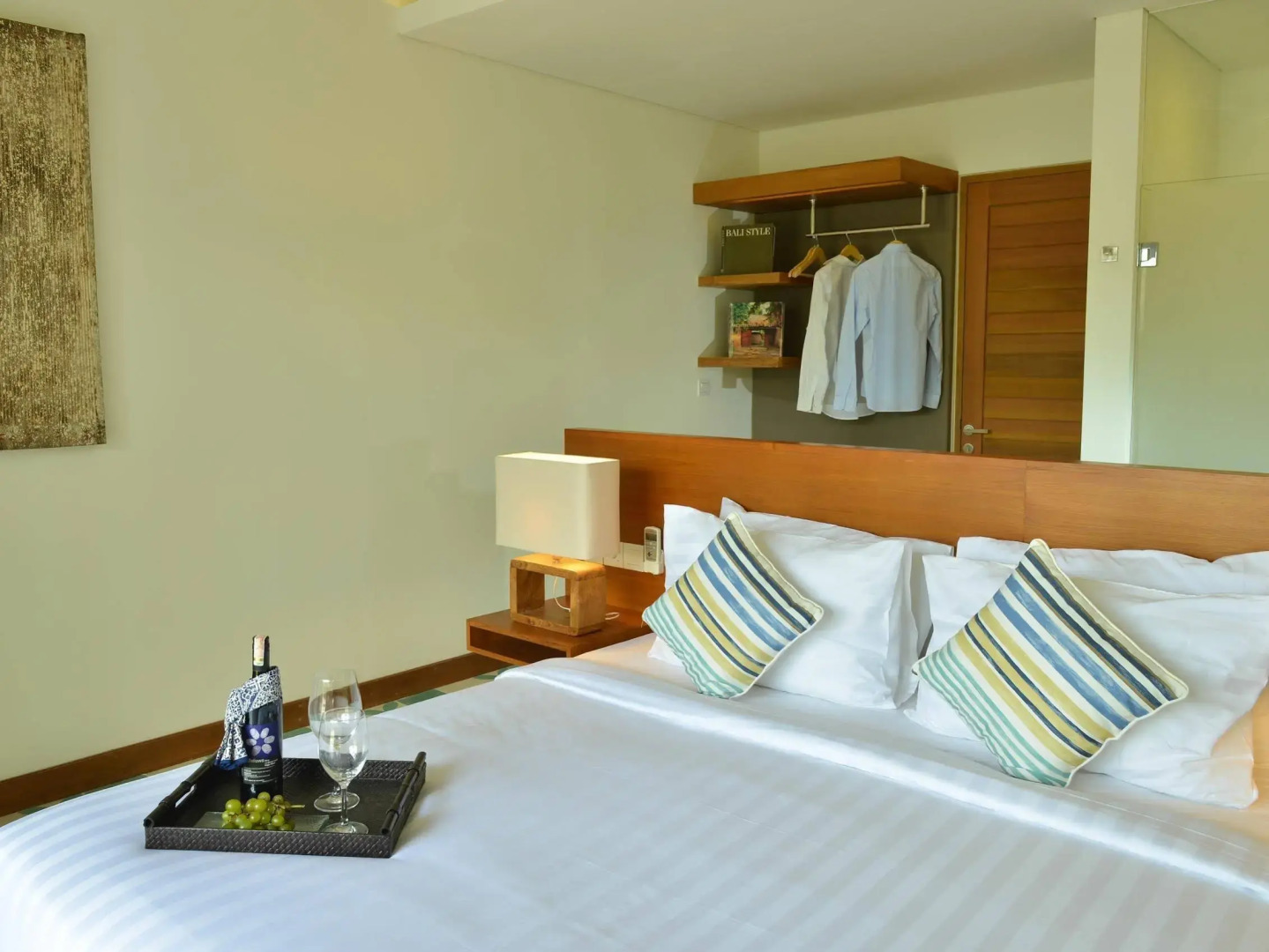 Foto - The Open House Jimbaran Bali