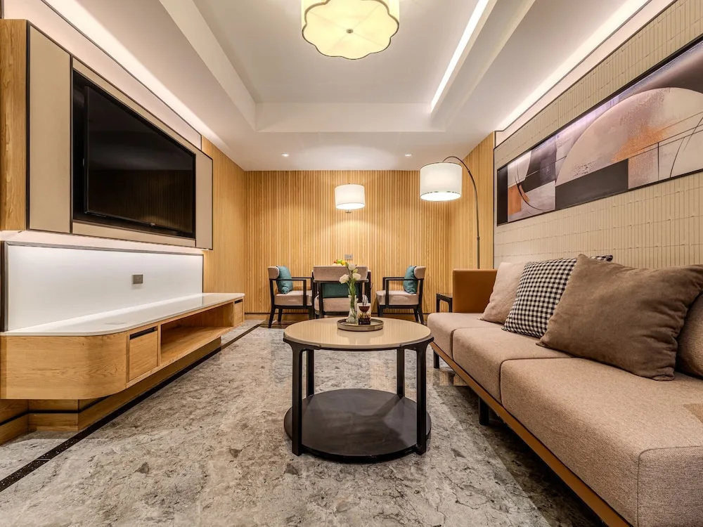 Photo - Samala Suites Bangkok Sukhumvit