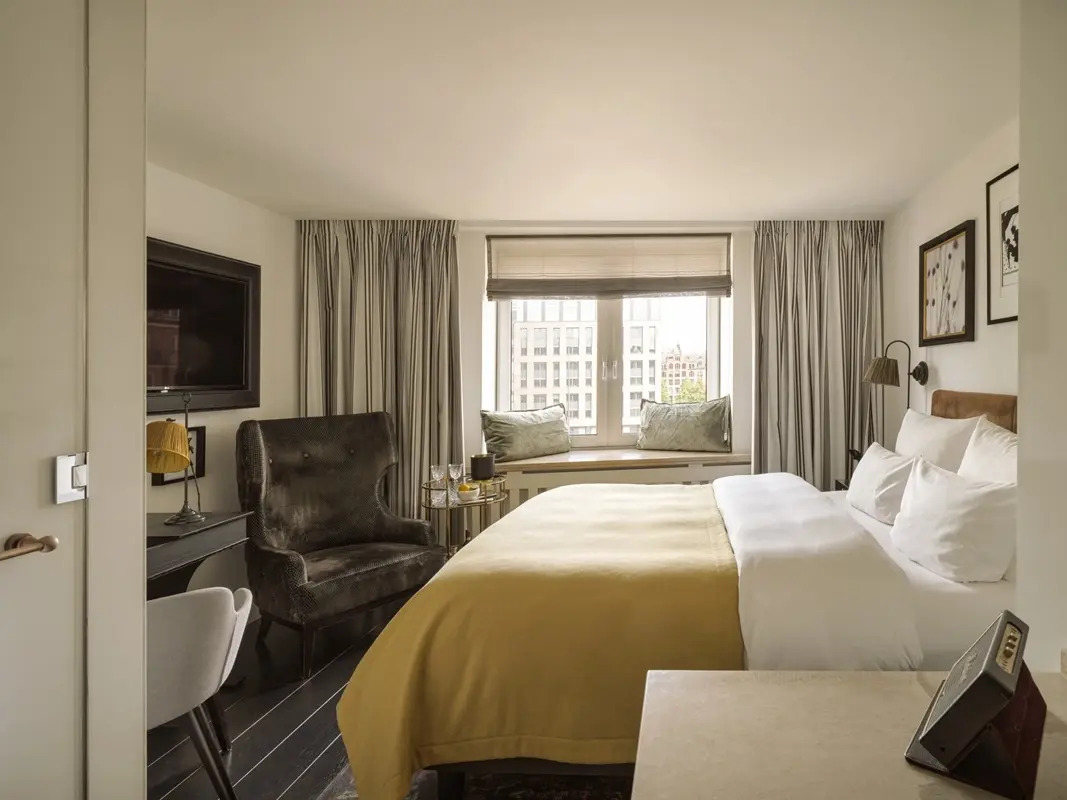 Photo - The Nikolai Hamburg - Leonardo Limited Edition