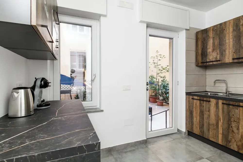 Foto - Salvator Rosa Rooms - Di fronte alla Metro, Terrazza & Self Check in