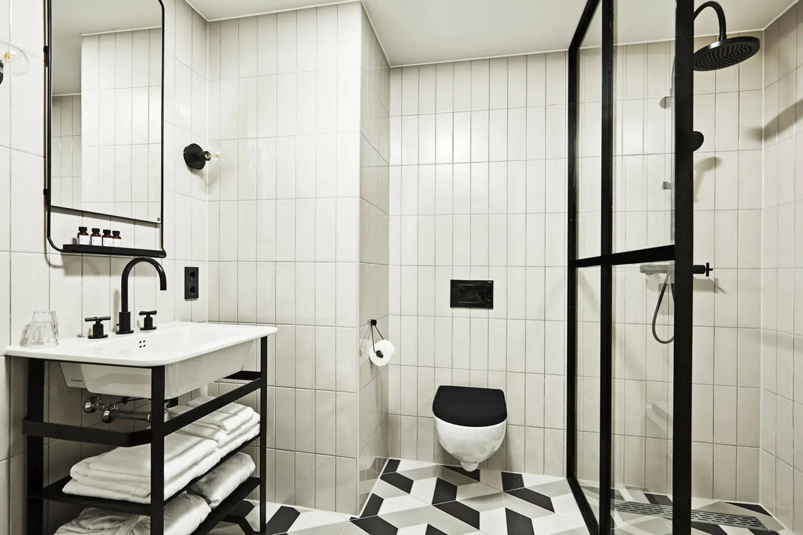 Photo - Hotel V Fizeaustraat