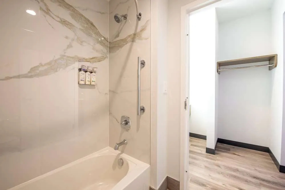 Foto - Express INN & Suites