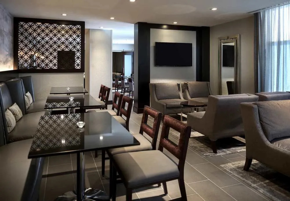 Foto - Renaissance Boston Patriot Place Hotel