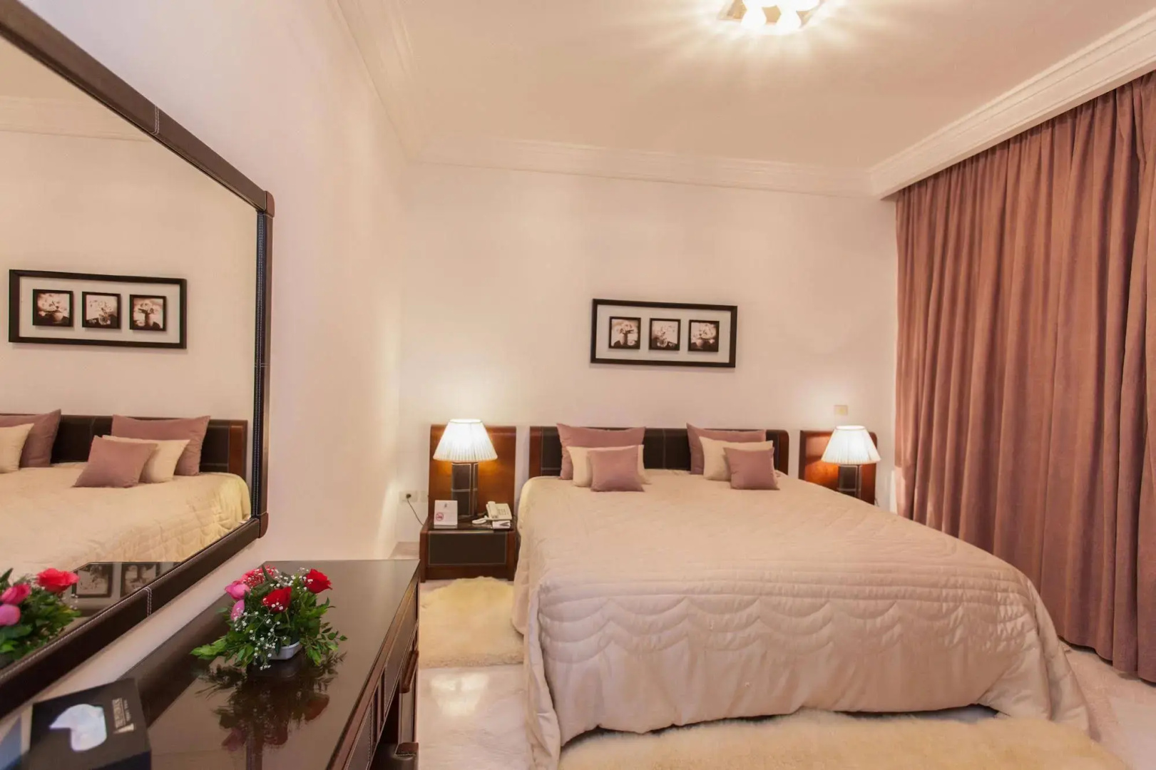 Foto - The Penthouse Suites Hotel