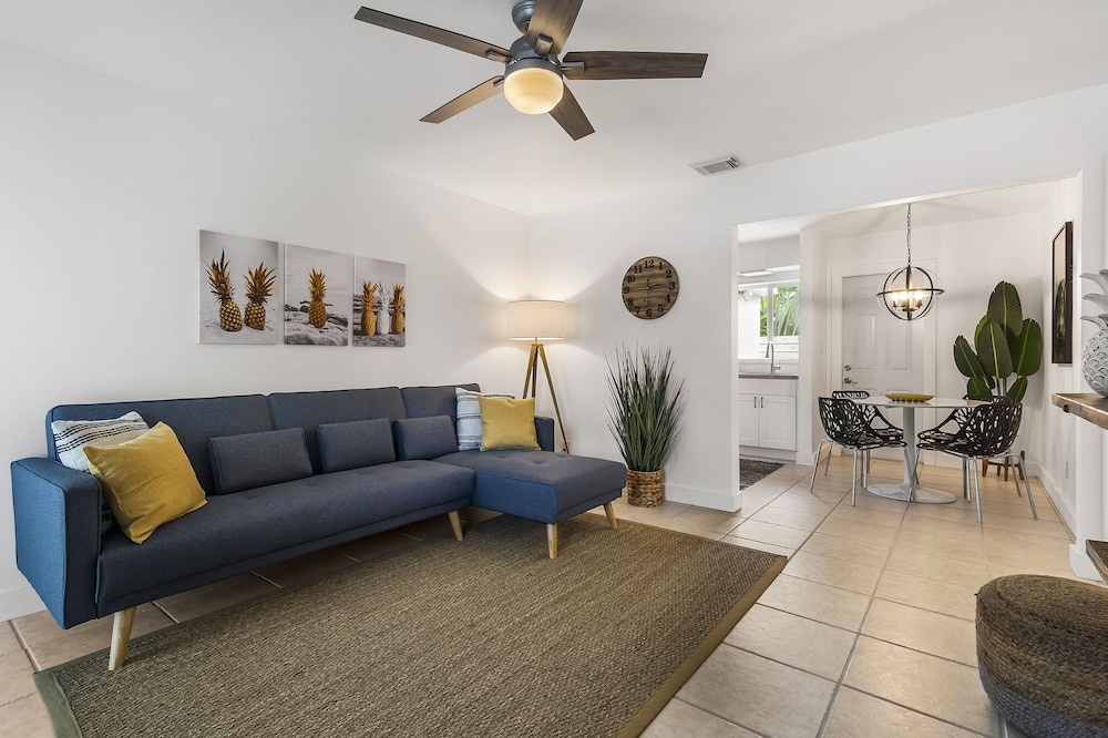 Photo - Alani Bay Premium Condos
