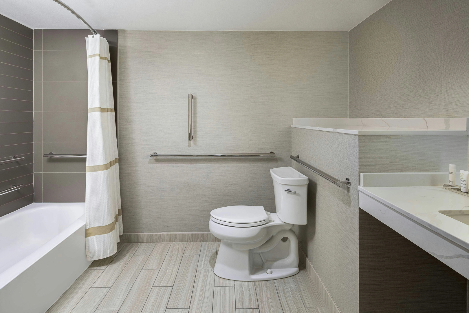 Photo - Houston Marriott South at Hobby Airport