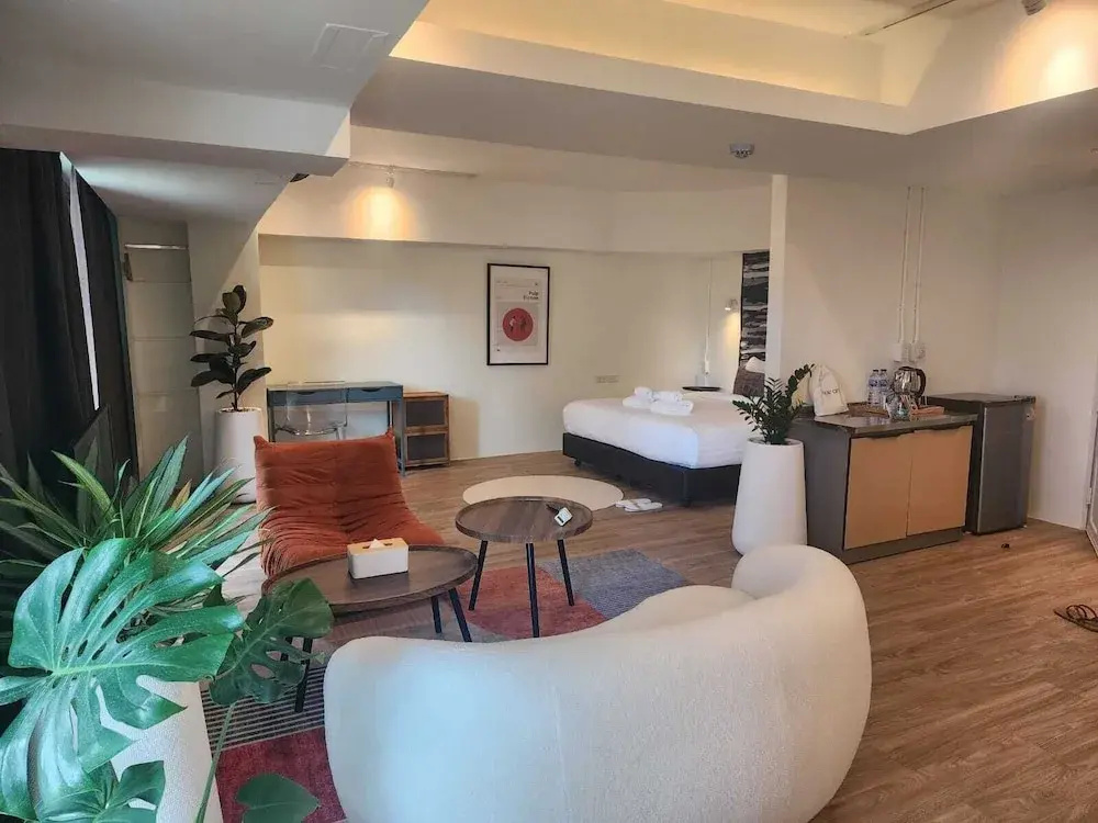 Photo - ZAYN Phrom Phong Hotel - Near Skytrain Phrom Phong Station