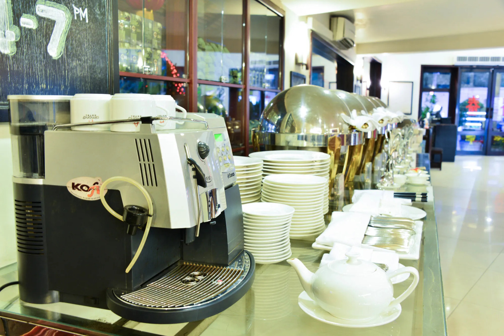 Photo - Almond Hotel Sothearos