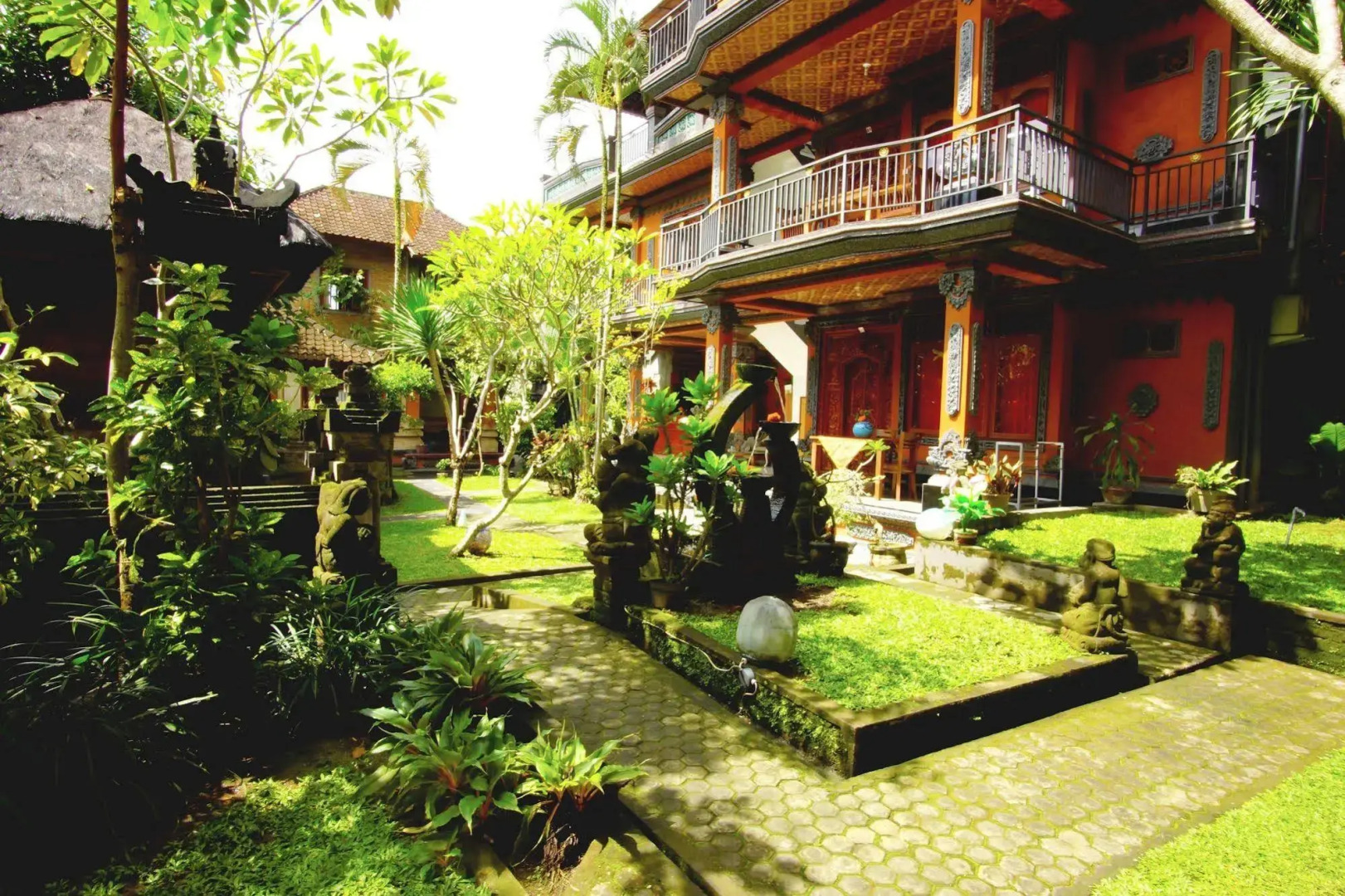 Foto - Sayong House