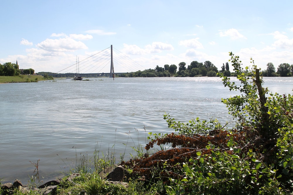 Photo - Fährhaus am Rhein Hotel Düsseldorf