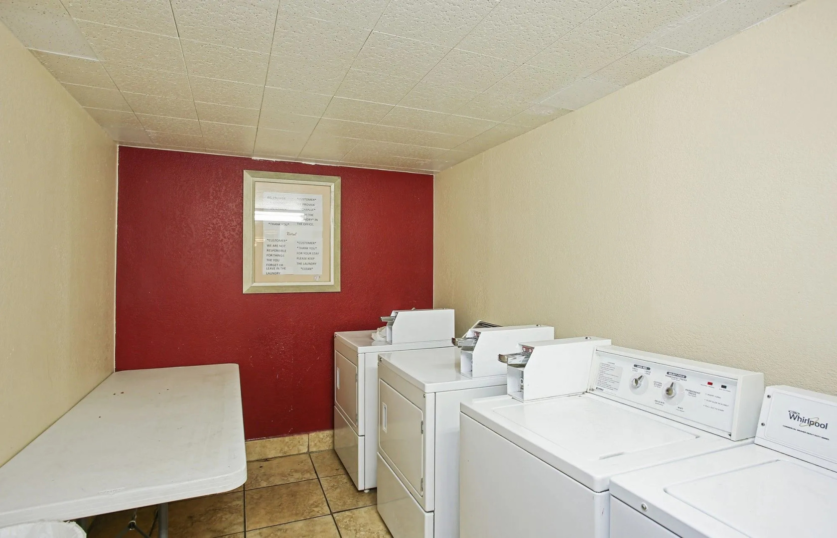 Photo - Red Roof Inn North Dallas - Park Central