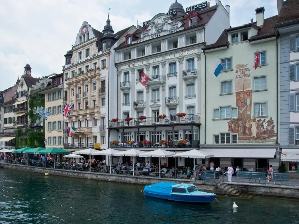 Foto - Hotel Des Alpes