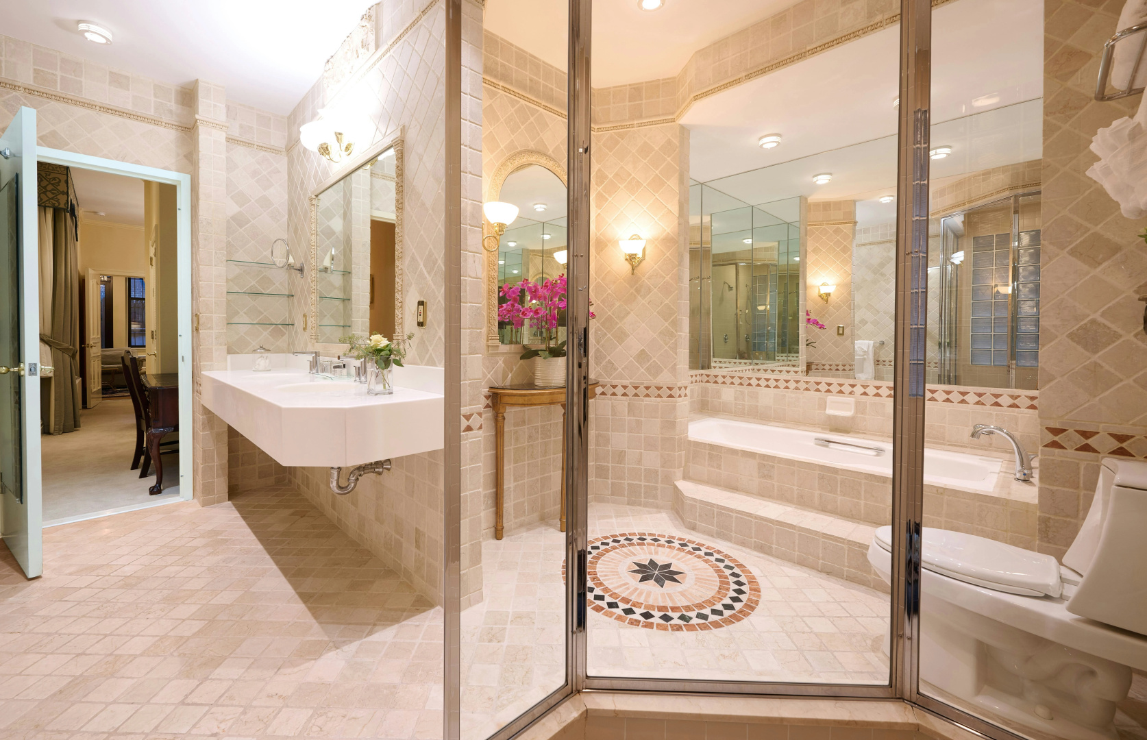 Photo - Fitzpatrick Grand Central