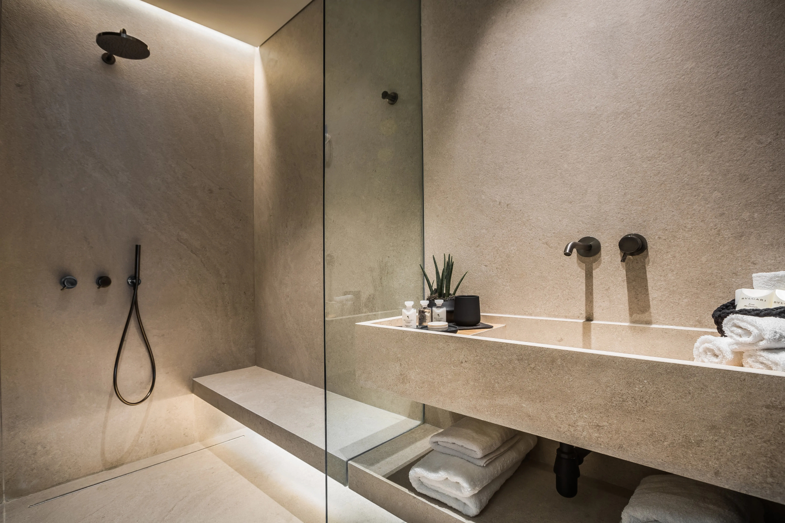 Photo - Canale Hotel & Suites