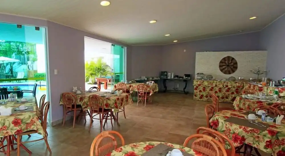 Foto - Farol de Itapuã Praia Hotel