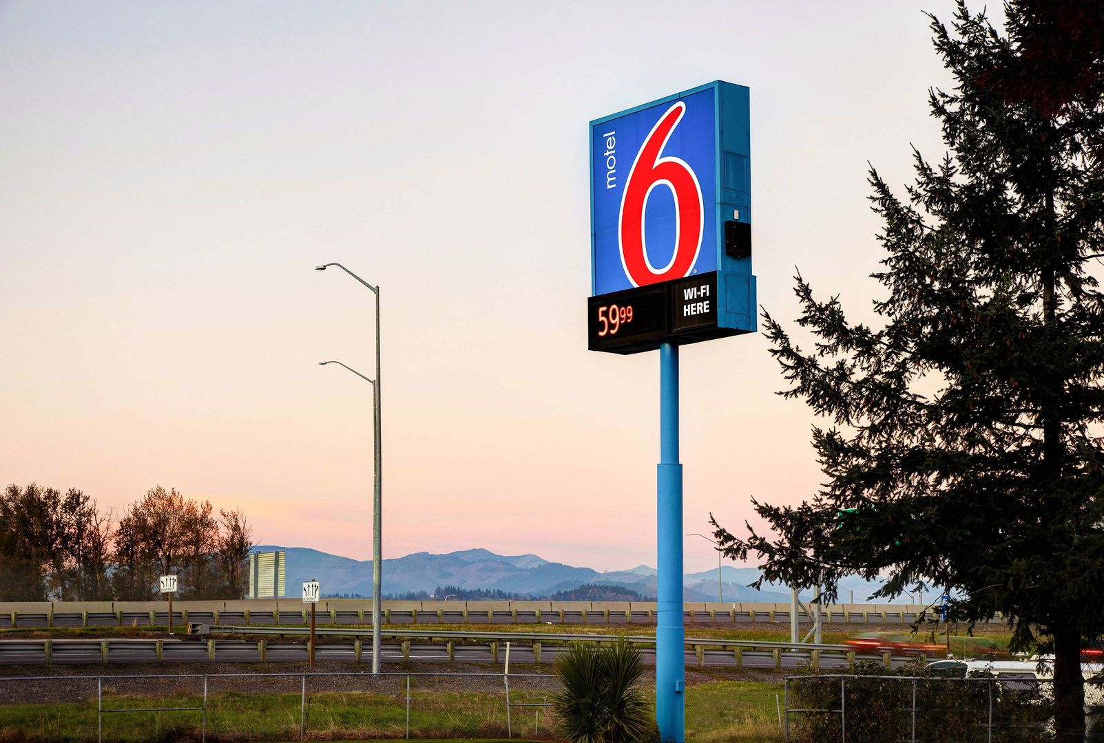 Foto - Motel 6 Troutdale, OR - Portland East