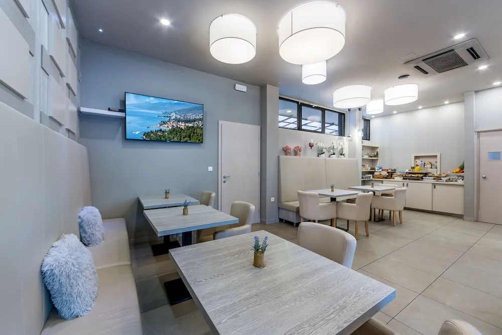 Photo - Apartments & Rooms Preelook