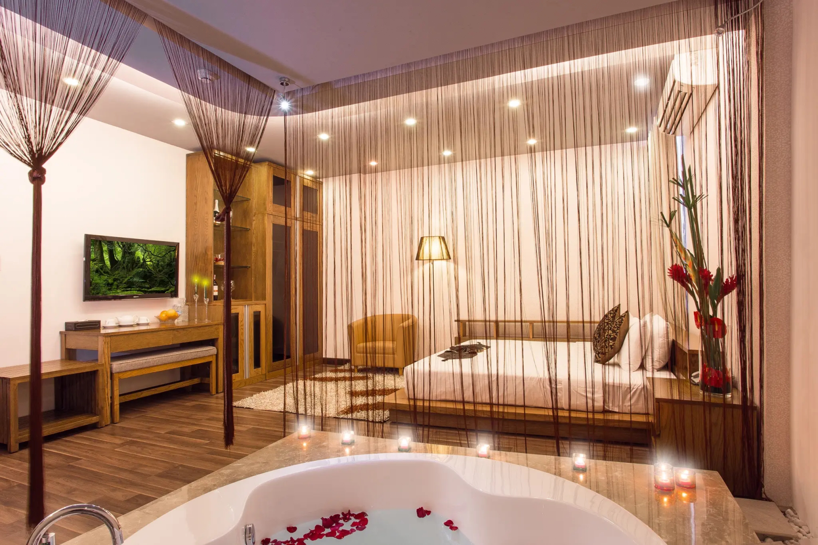 Photo - Valentine Hotel