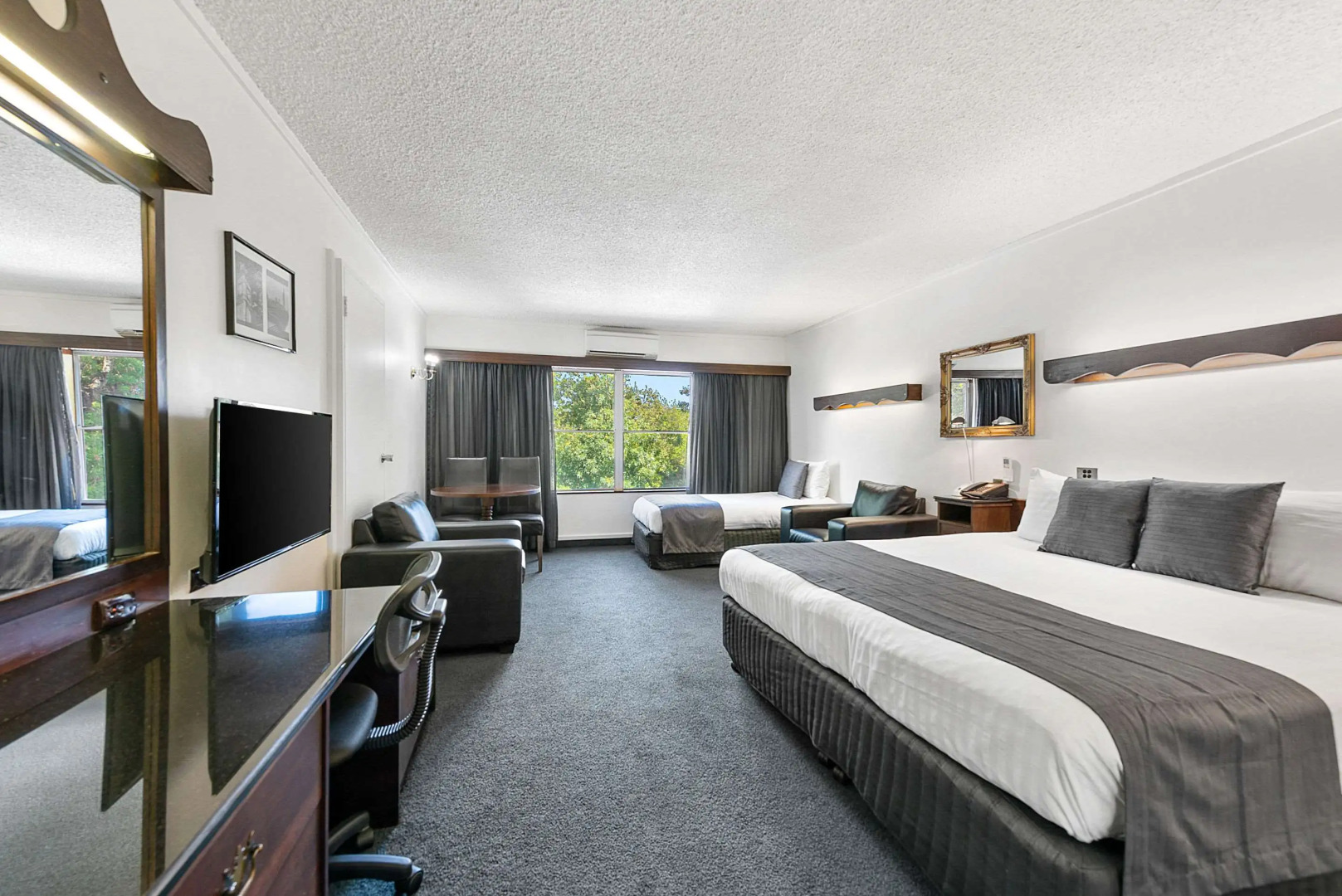 Photo - Quality Hotel Colonial Launceston