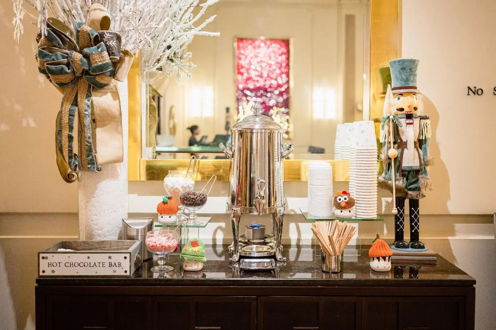 Photo - Beverly Wilshire, Beverly Hills, A Four Seasons Hotel