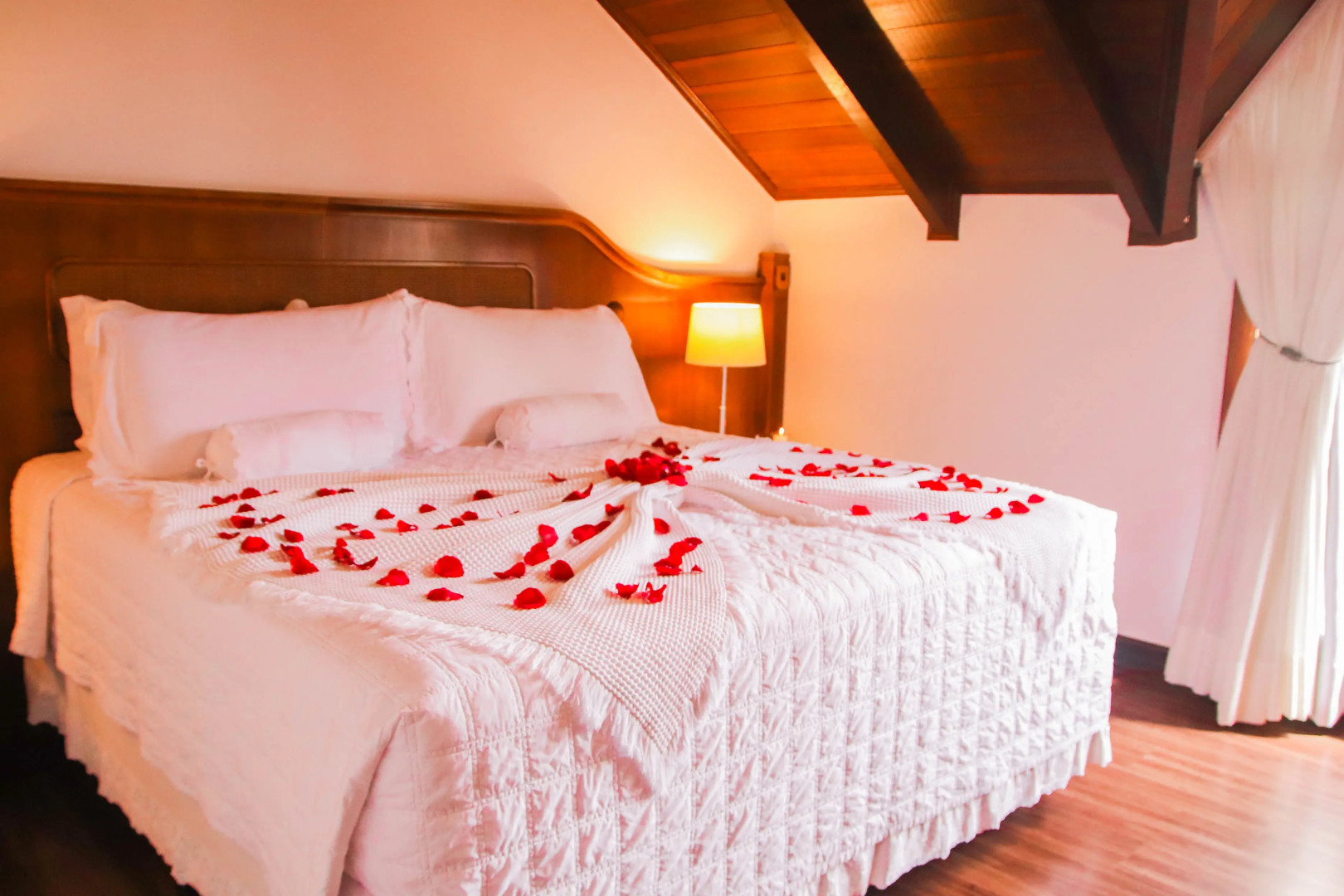 Photo - Johnscher by SJ - San Juan Curitiba