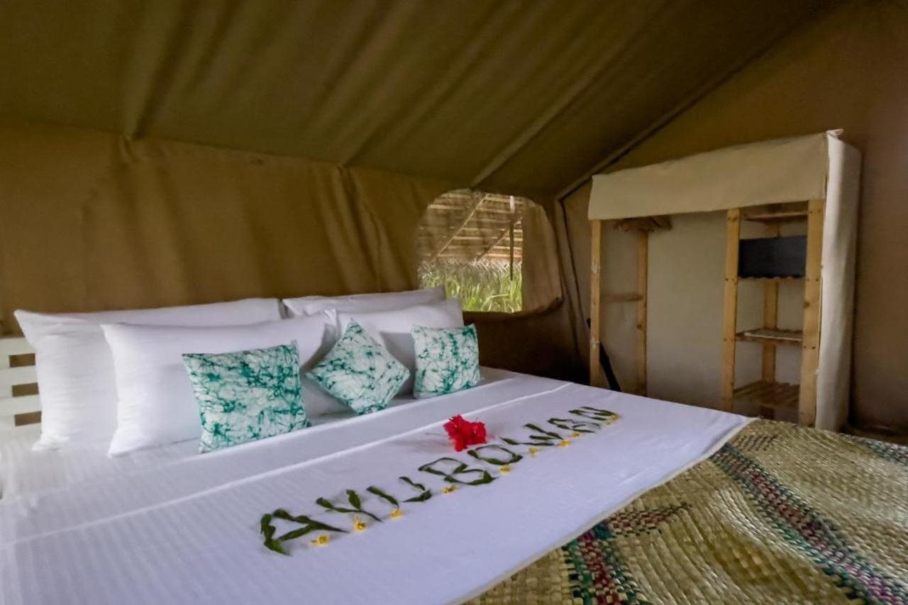WILD GLAMPING GAL OYA