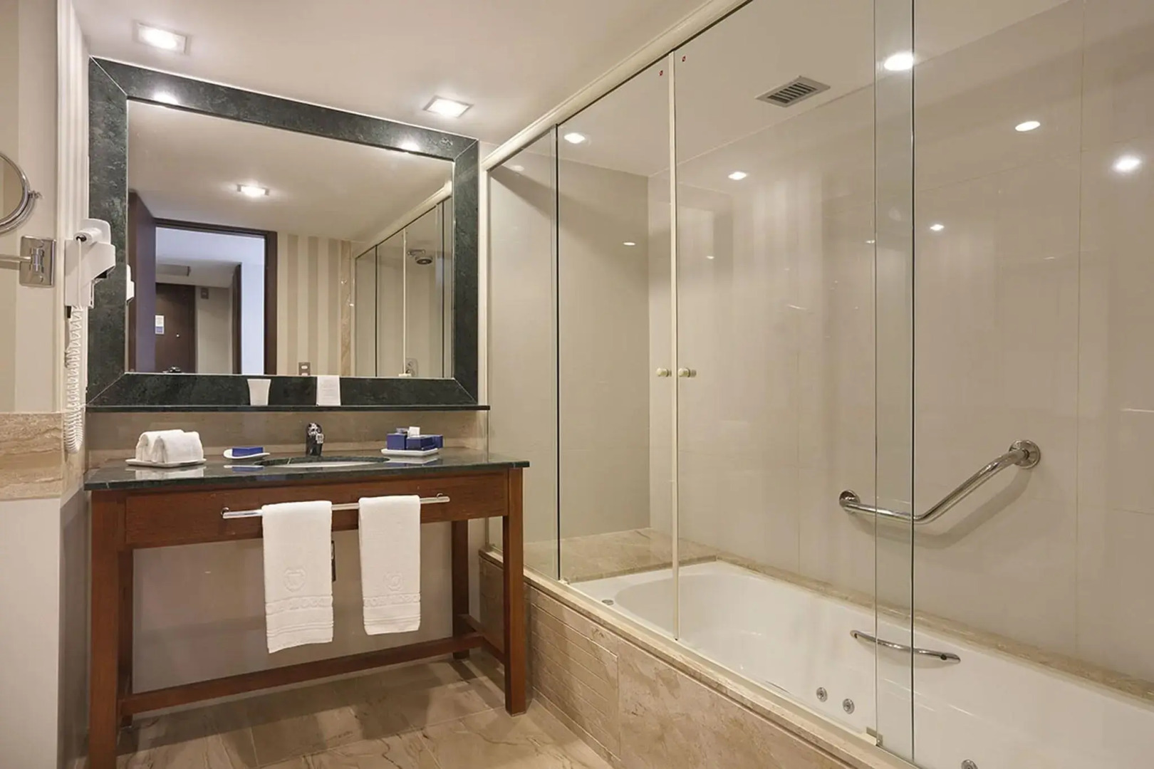 Photo - Windsor Oceanico Hotel